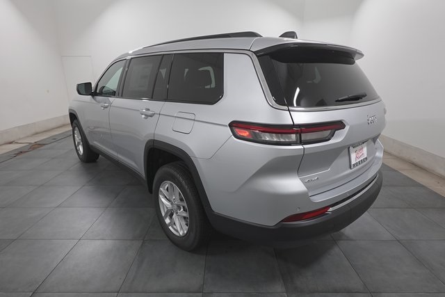2025 Jeep Grand Cherokee Laredo X photo 5