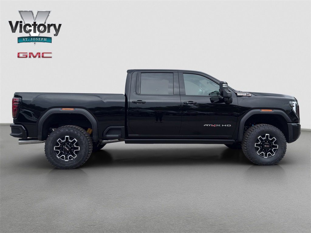 2026 Gmc Sierra HD AT4X photo 17