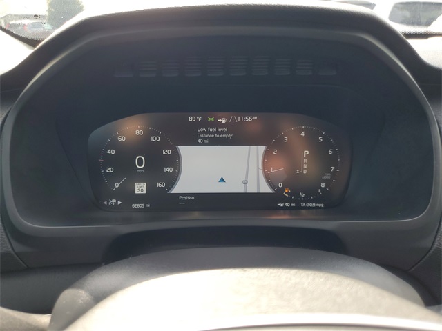 2020 Volvo XC90 T6 Momentum photo 17
