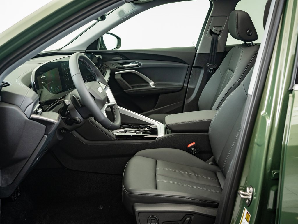 2025 Audi Q5 2.0T Premium Plus photo 15