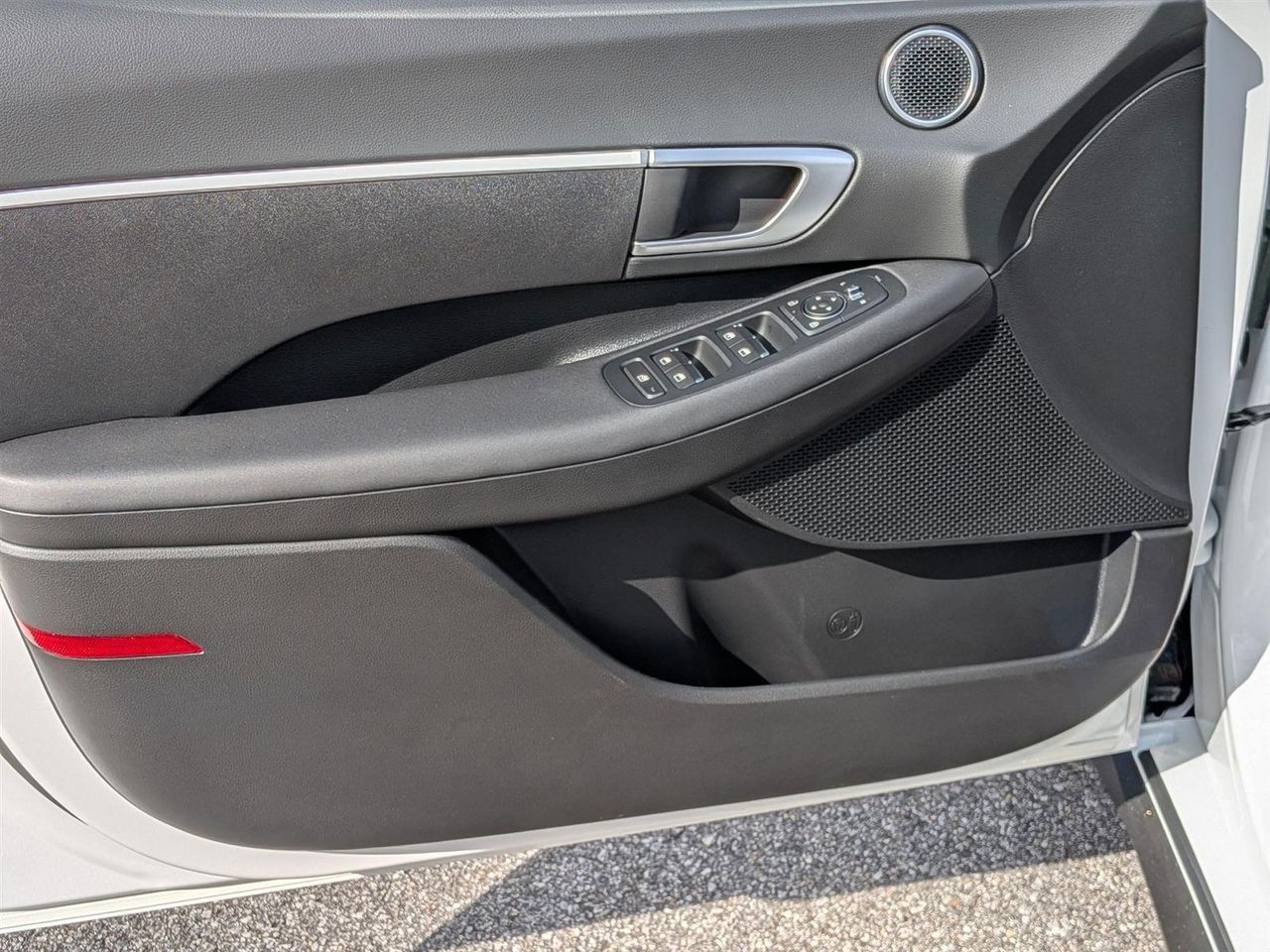 2025 Hyundai Sonata SE photo 11