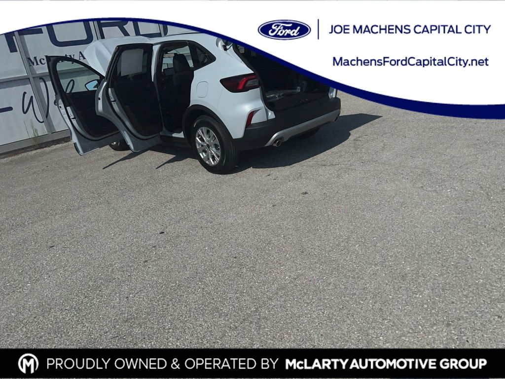 2025 Ford Escape Active photo 4