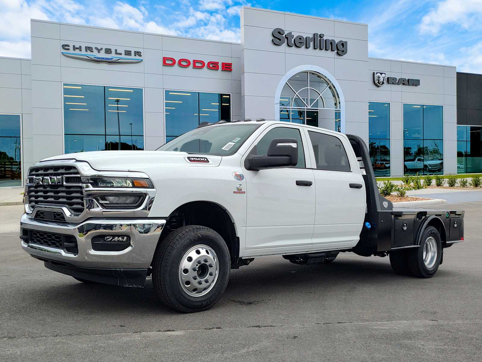 2026 RAM Ram 3500 Chassis Cab Tradesman's photo