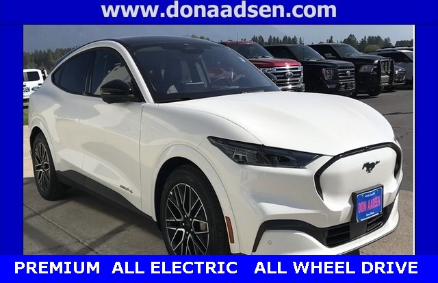 2025 Ford Mustang Mach-E Premium AWD's photo