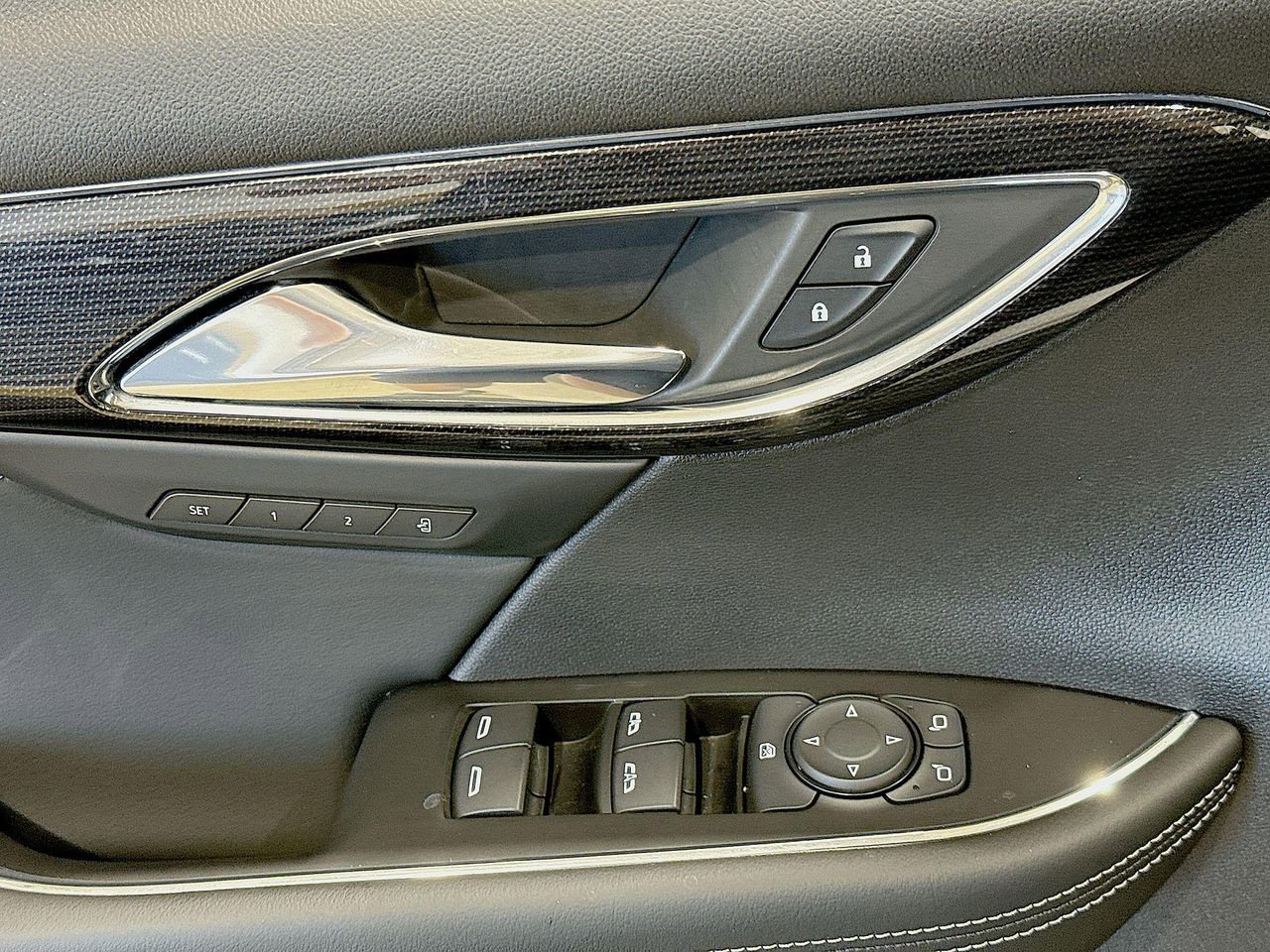 2023 Buick Envision Essence photo 20