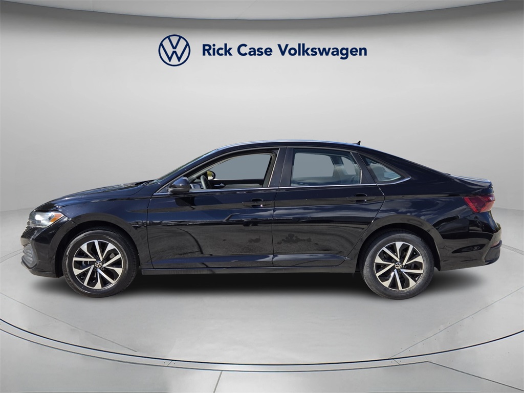 2022 Volkswagen Jetta 1.5T S photo 2