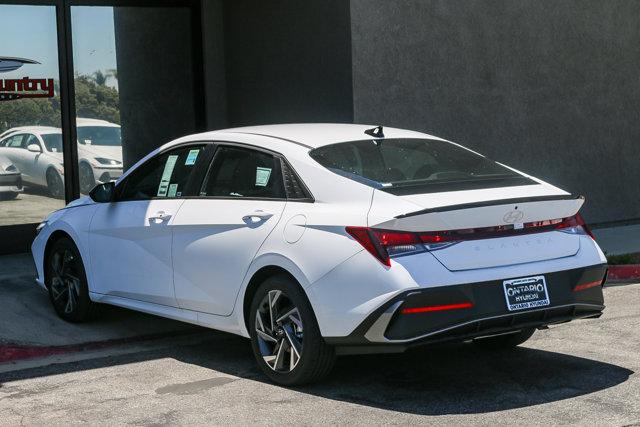 New 2025 Serenity White Hyundai SEL Sport image 34