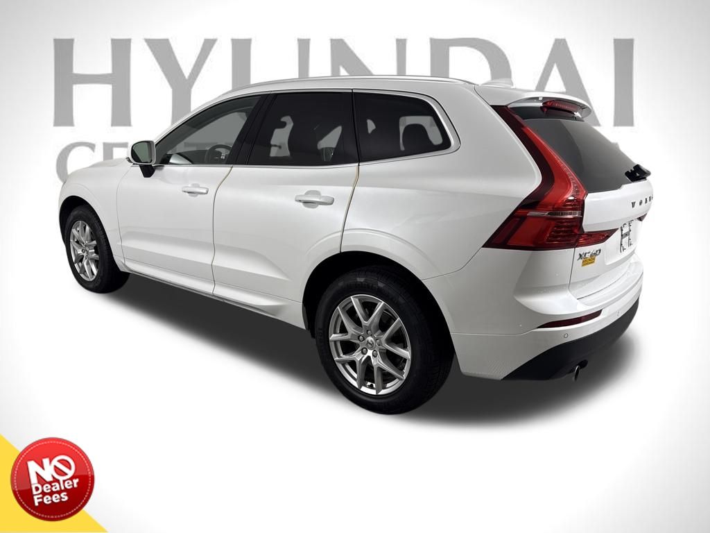 2021 Volvo XC60 T5 Momentum photo 5