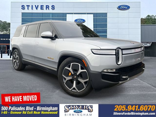 2023 Rivian R1S Adventure's photo