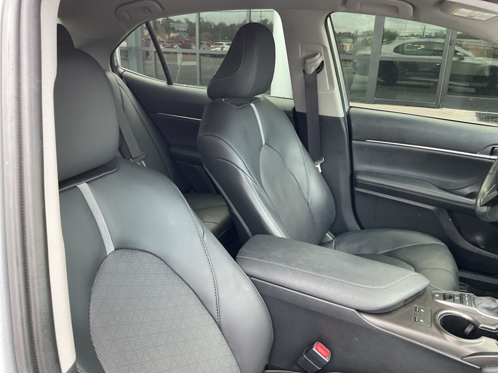 2024 Toyota Camry XSE photo 8