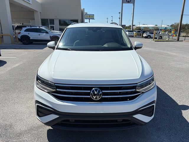 2024 Volkswagen Tiguan S photo 2