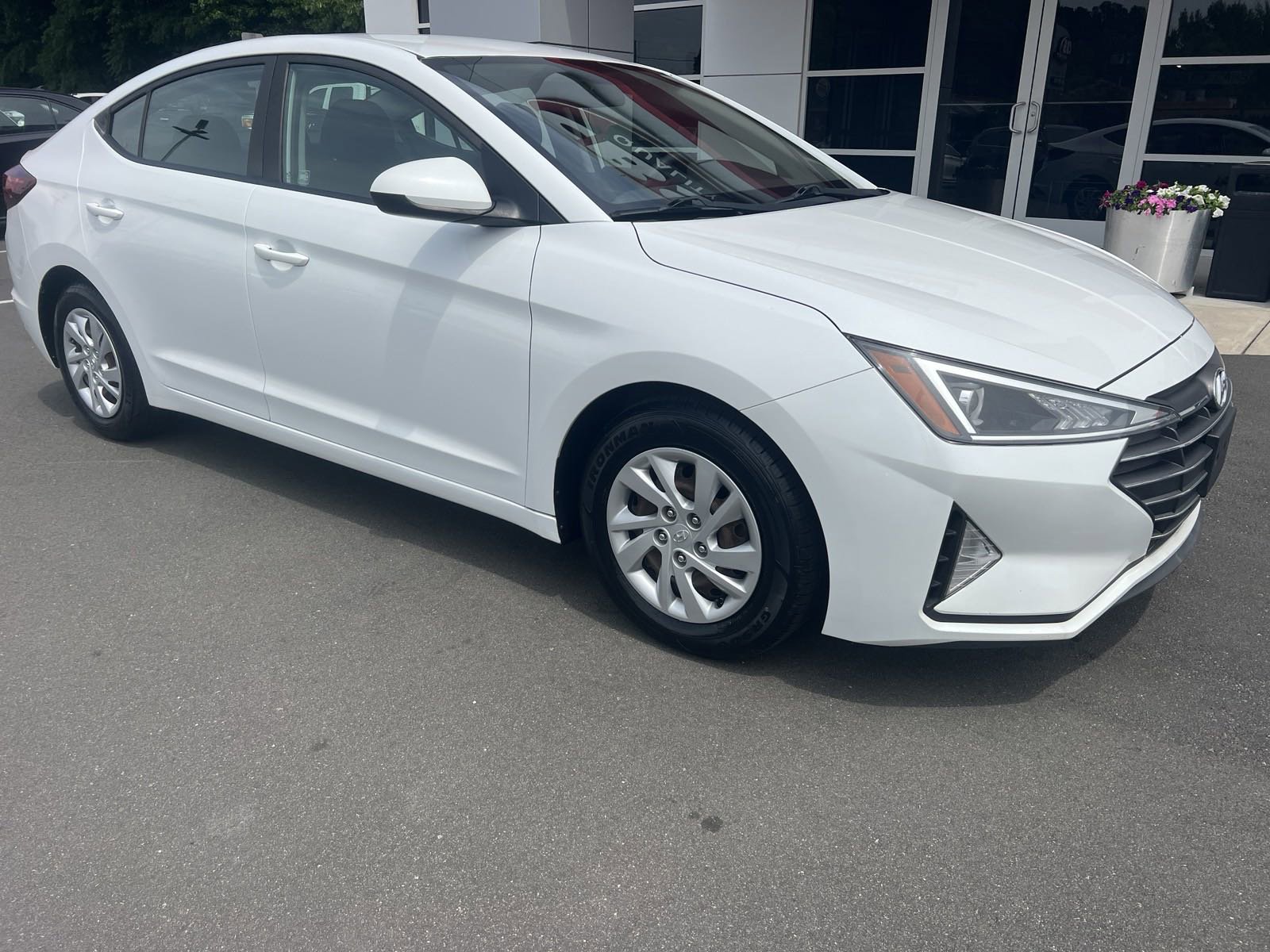 PreOwned 2019 Hyundai Elantra SE 4dr Car in Roxboro 425494 CBS