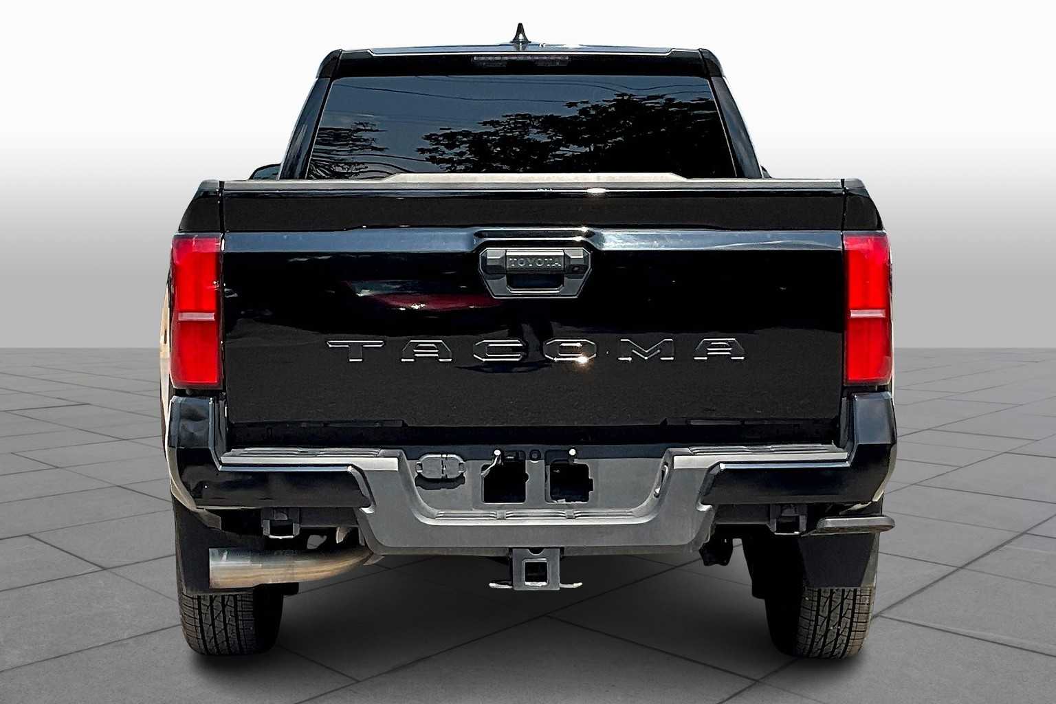 2024 Toyota Tacoma SR5 Double Cab photo 4