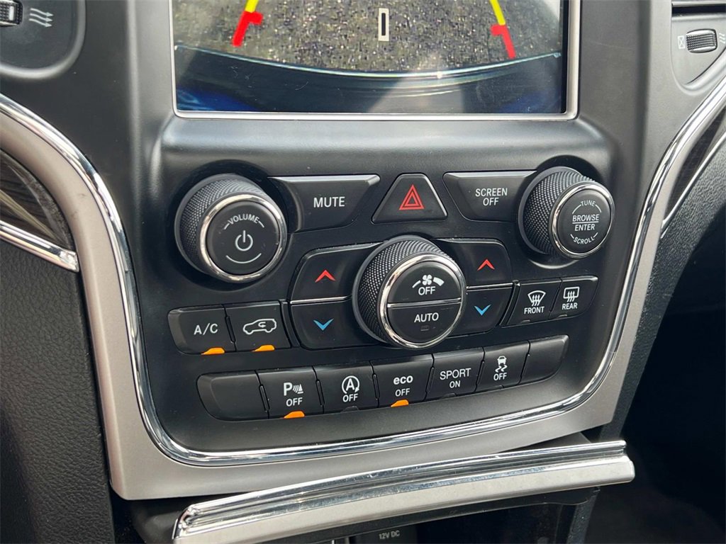2018 Jeep Grand Cherokee Overland photo 19