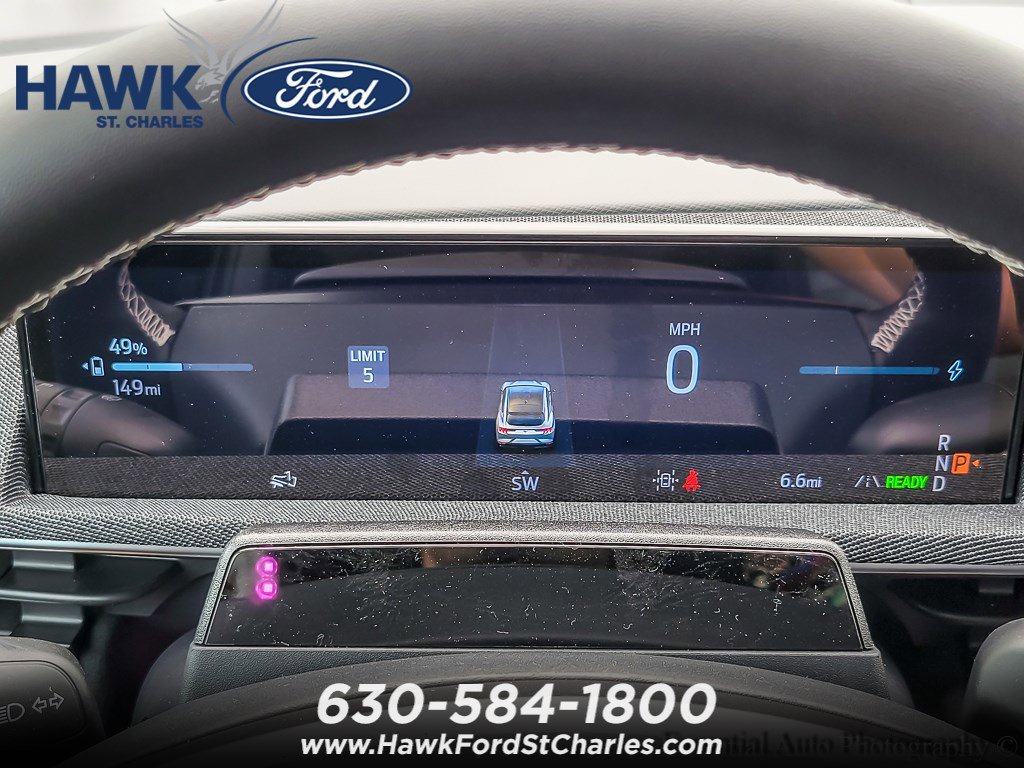 2025 FORD MUSTANG MACH-E - Image 11