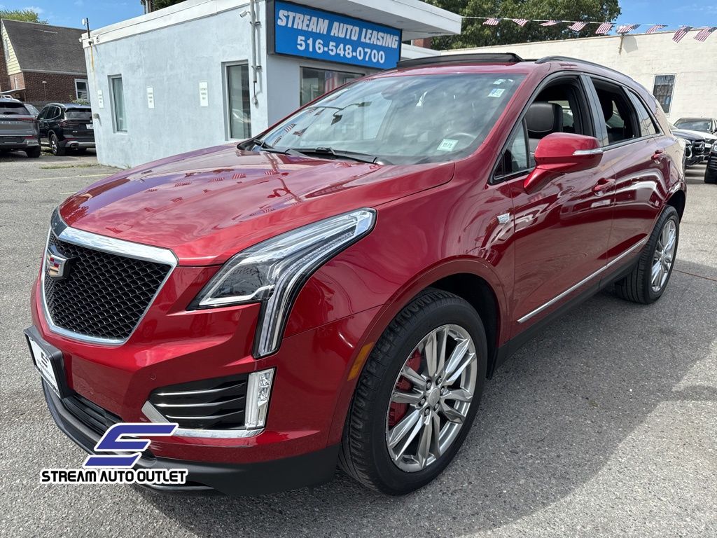 2022 Cadillac XT5 Sport photo 4