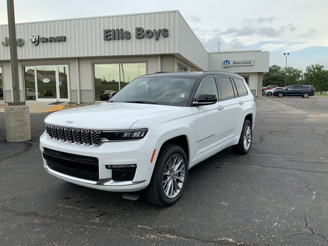 2025 Jeep Grand Cherokee L Summit's photo