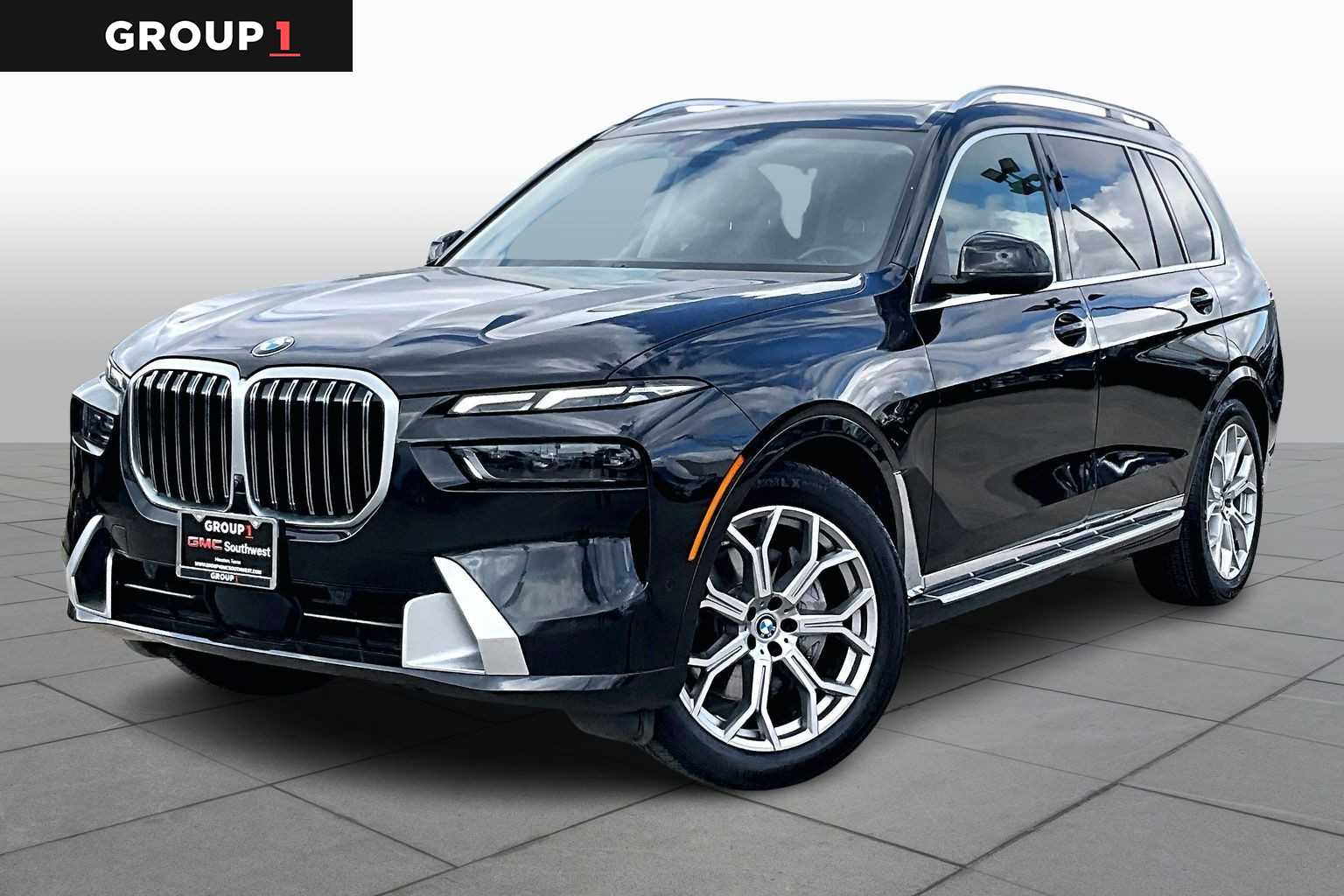 2025 BMW X7 40i's photo