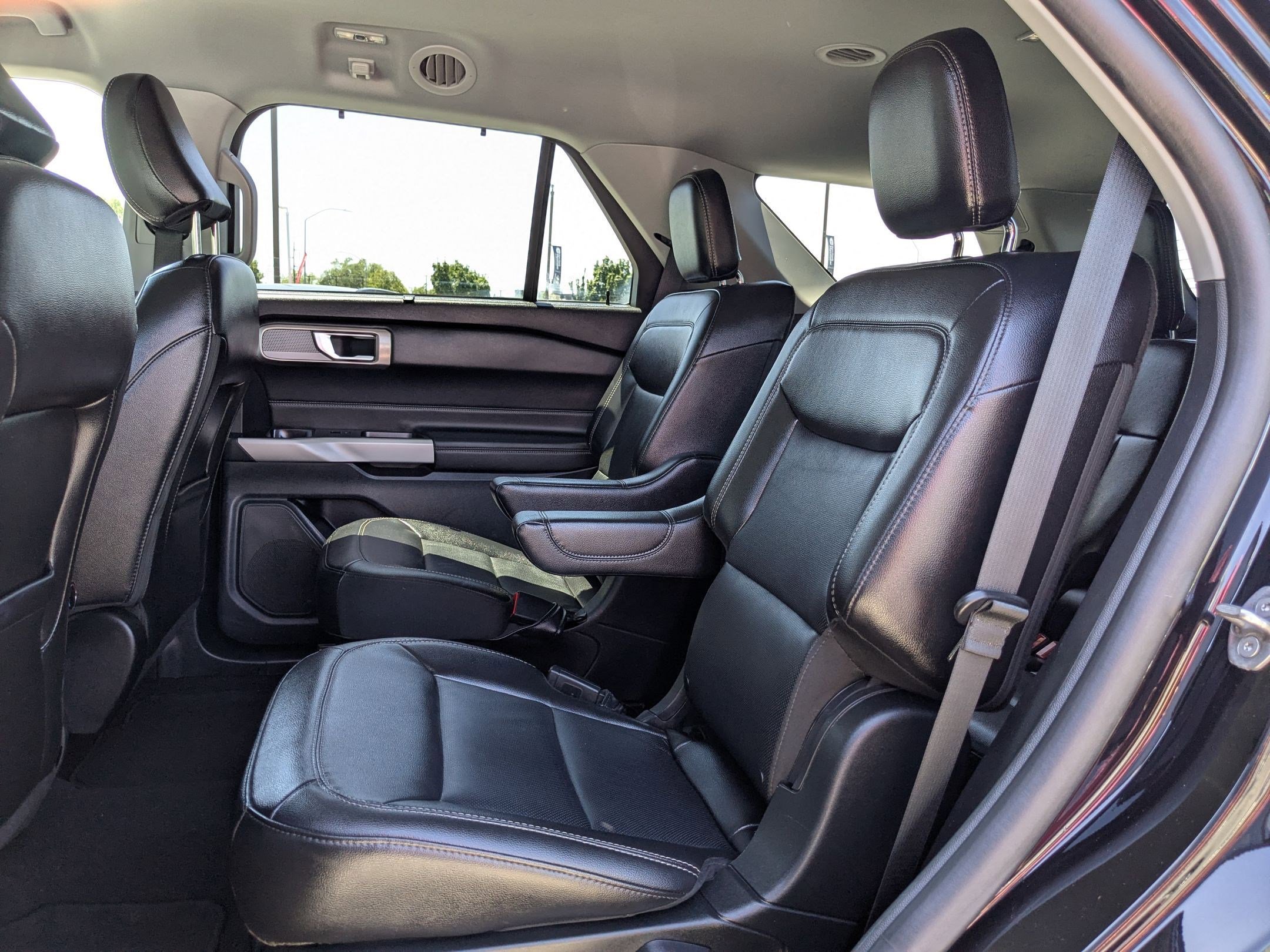 2024 Ford Explorer Limited photo 25
