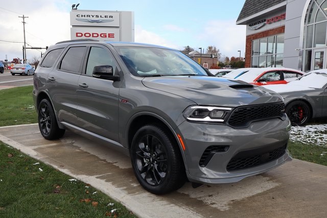 2026 Dodge Durango GT Blacktop photo 2