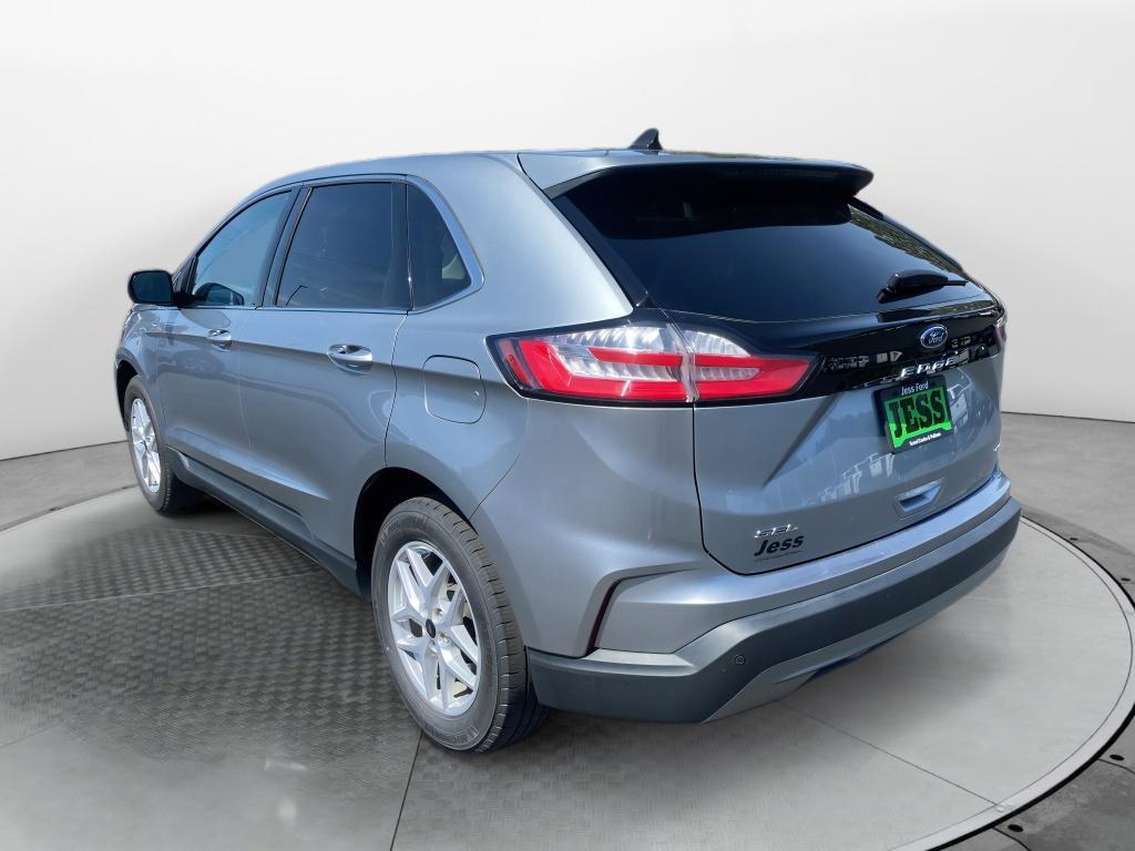 2024 Ford Edge SEL photo 3