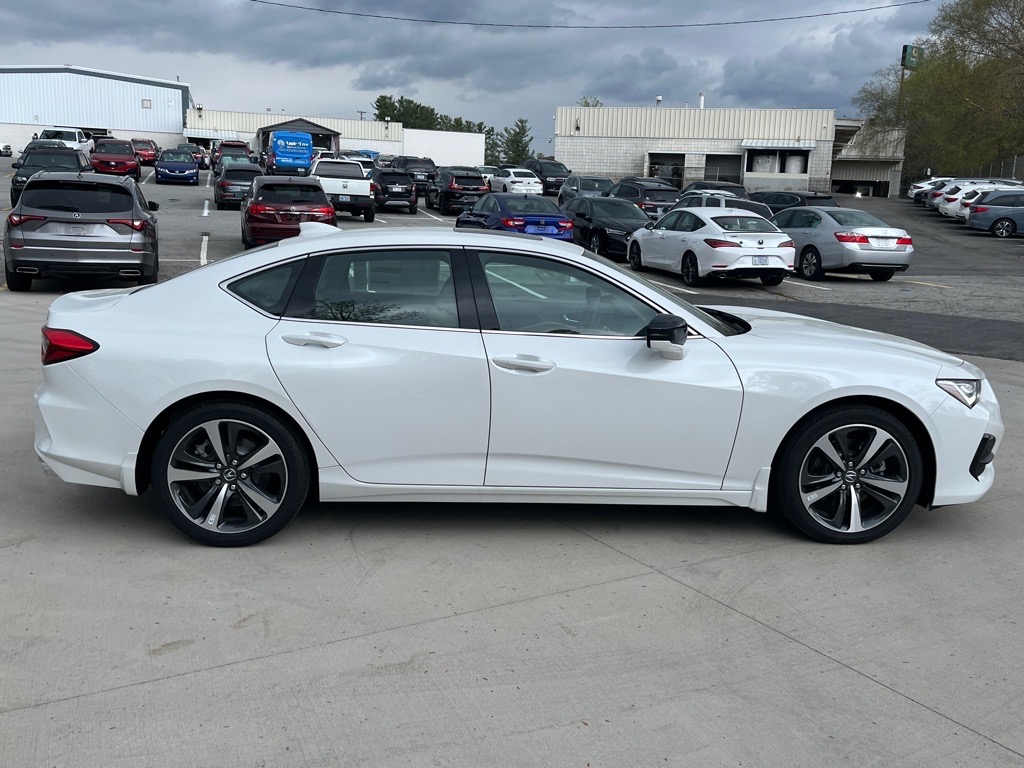 2025 Acura TLX Technology photo 2