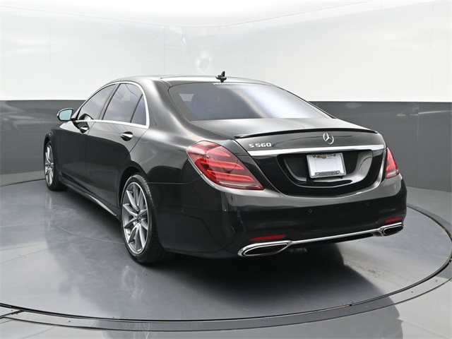 2018 Mercedes Benz S 560 photo 4