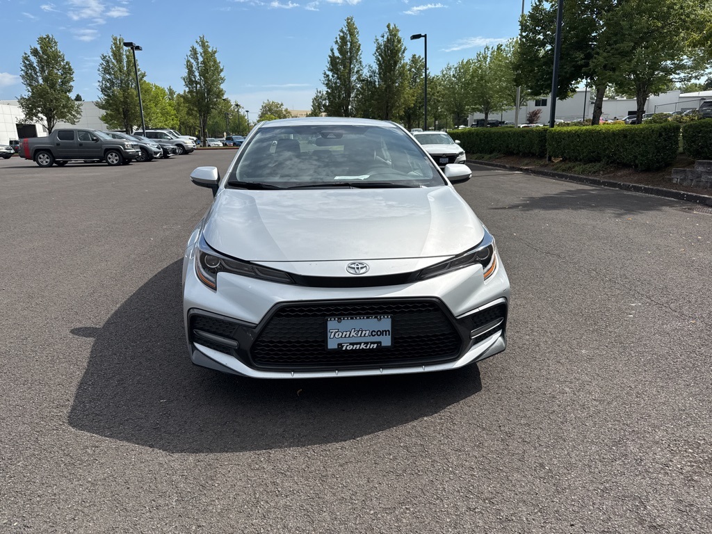 2022 Toyota Corolla SE photo 2