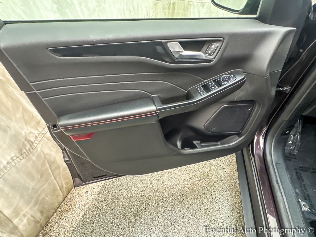 2023 FORD ESCAPE - Image 20