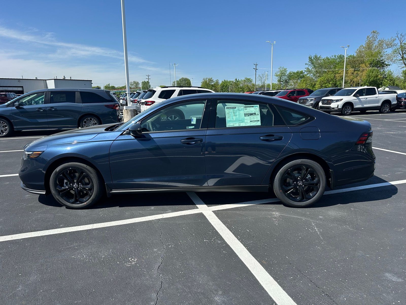 2025 Honda Accord 1.5T SE photo 2