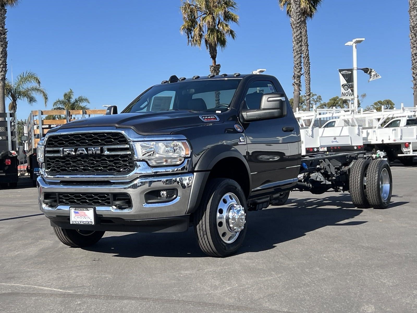 New 2024 RAM 5500 Chassis Cab Tradesman Regular Cab in Ventura 