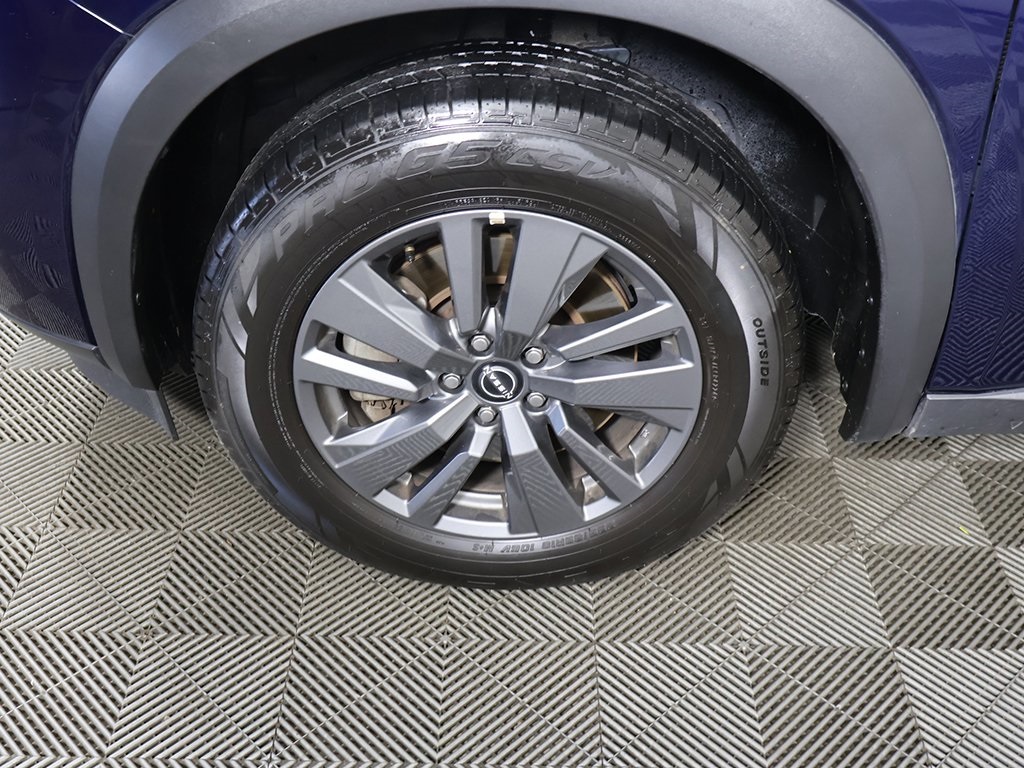 2024 Nissan Pathfinder SV photo 15