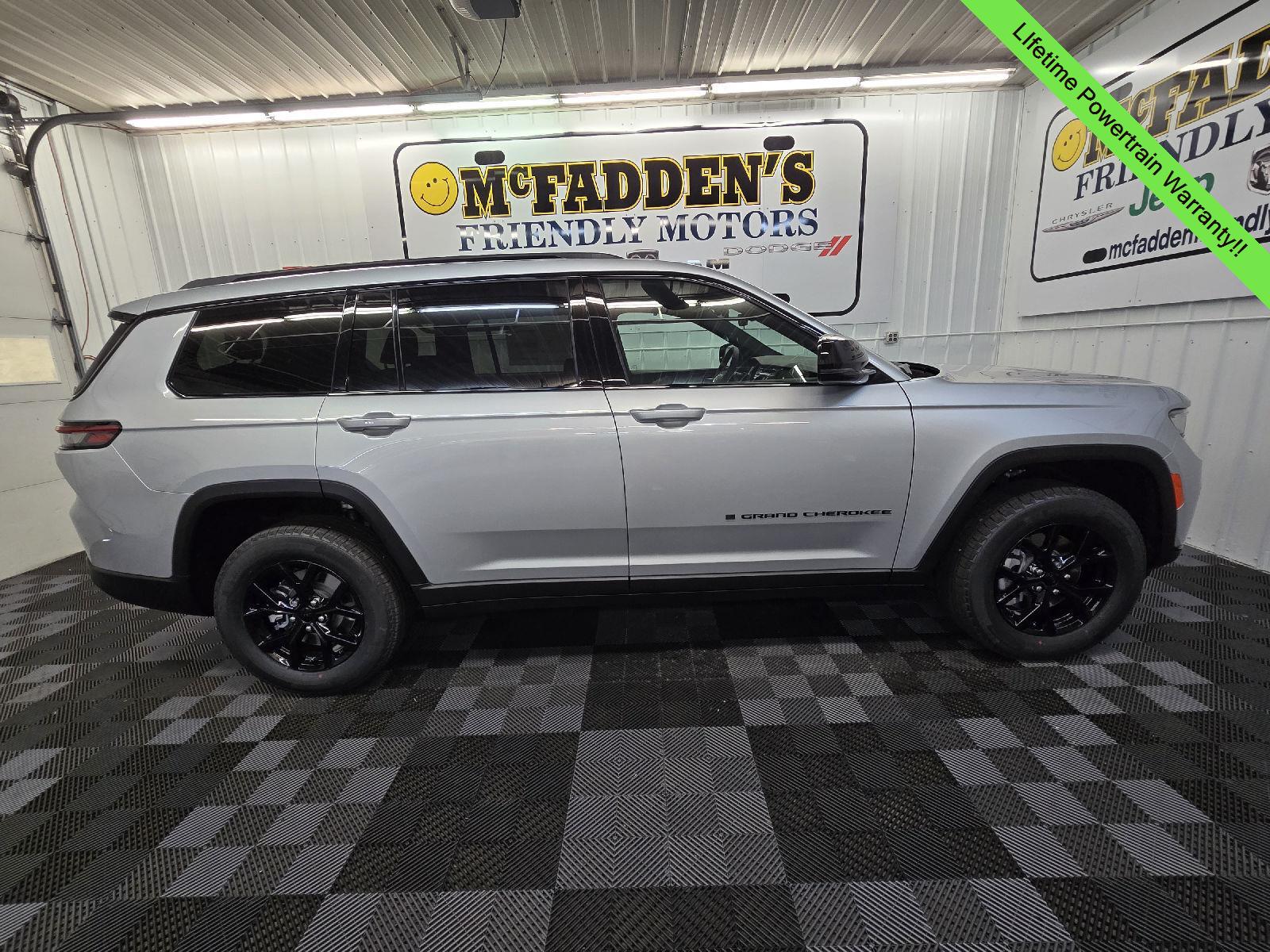 2025 Jeep Grand Cherokee L Altitude's photo