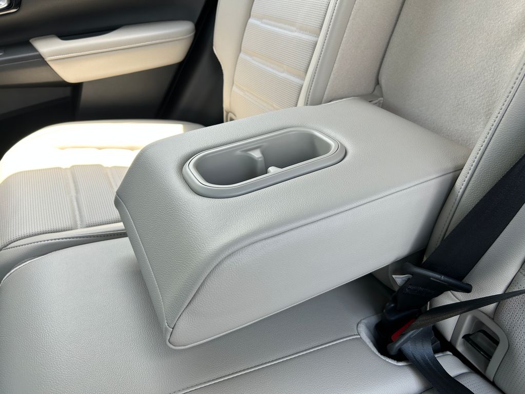 2026 Honda CR-V EX-L photo 31