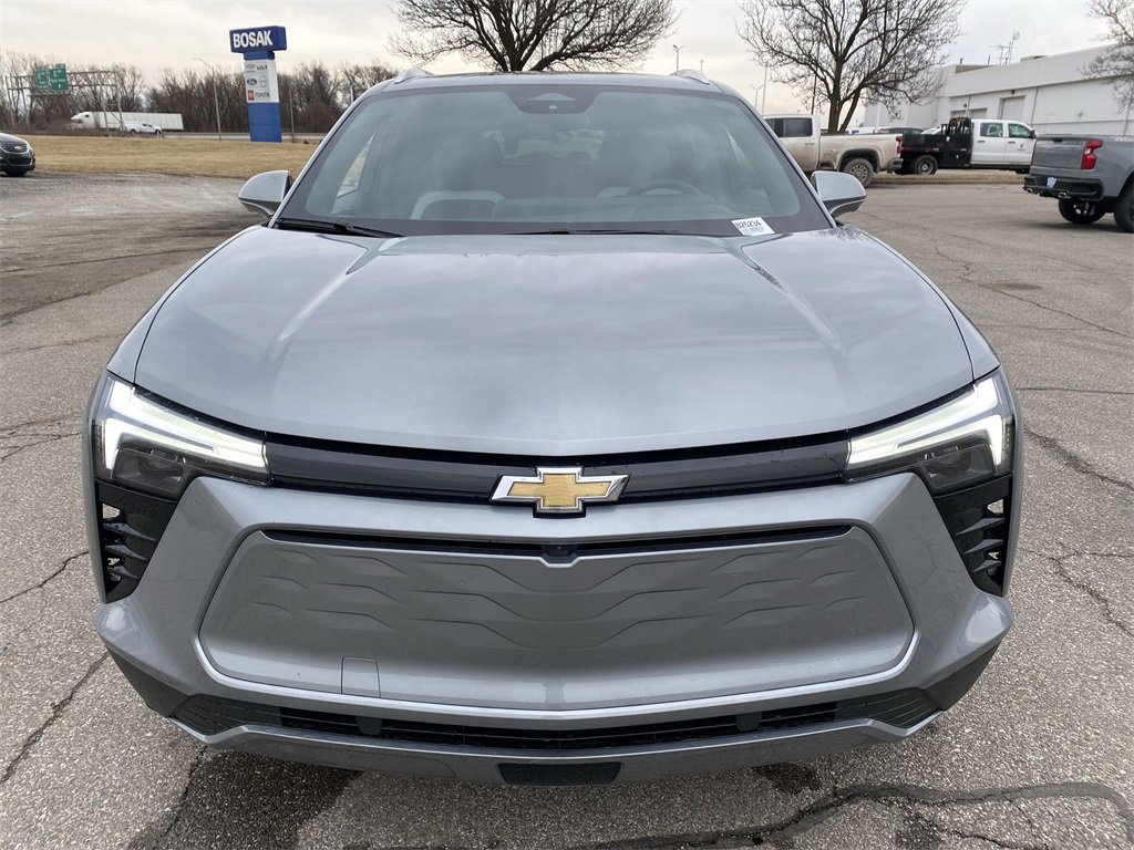 2025 Chevrolet Blazer EV photo 32