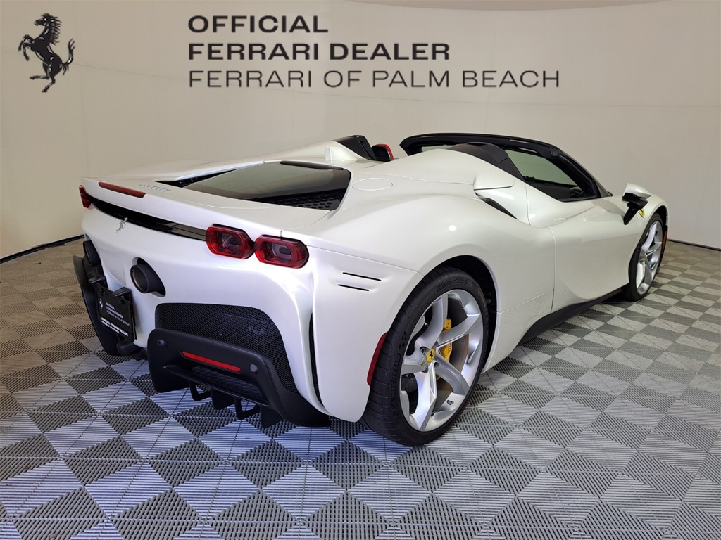2024 Ferrari SF90 Spider Base photo 3