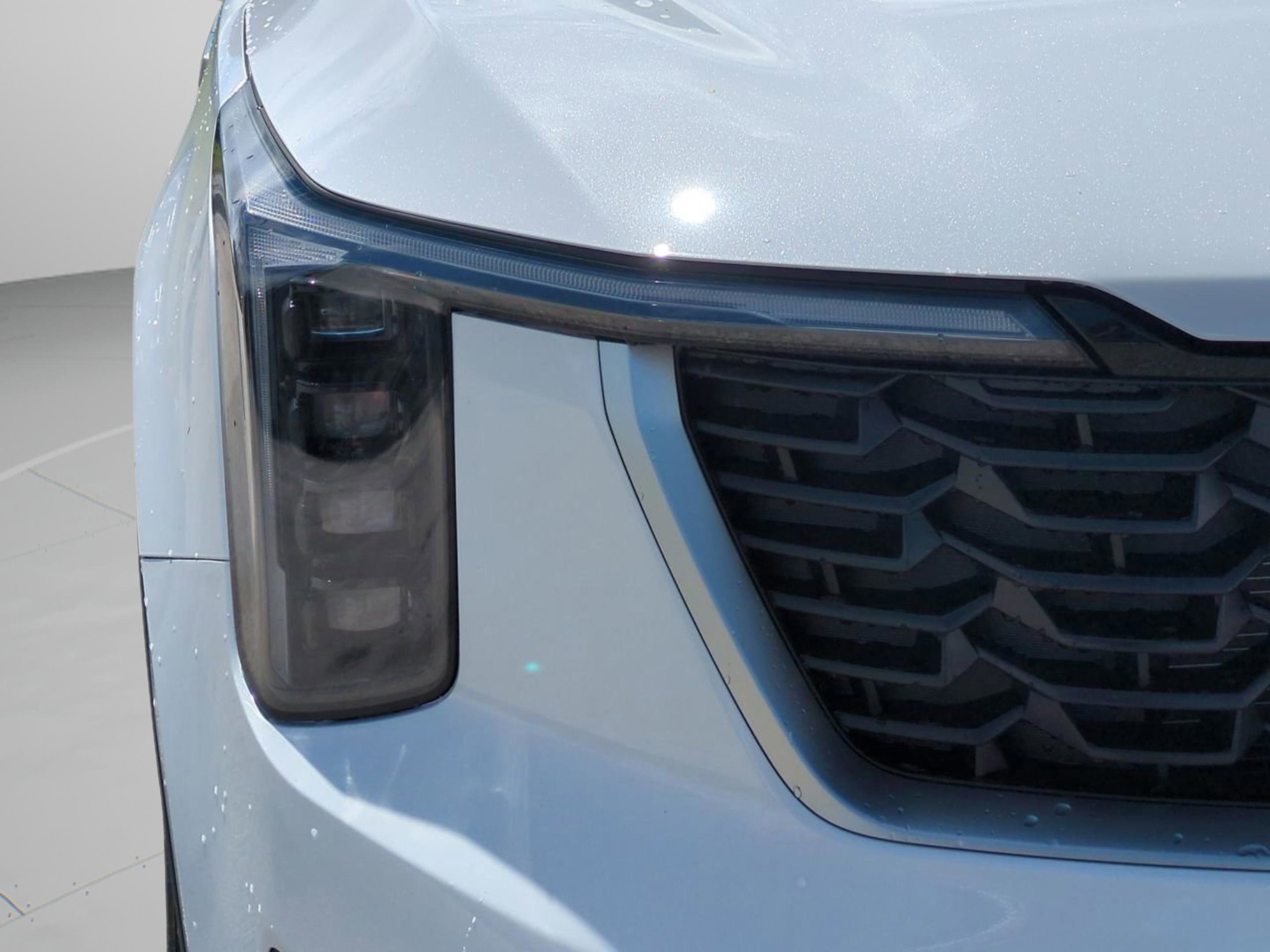 2026 Kia Sorento LX photo 8