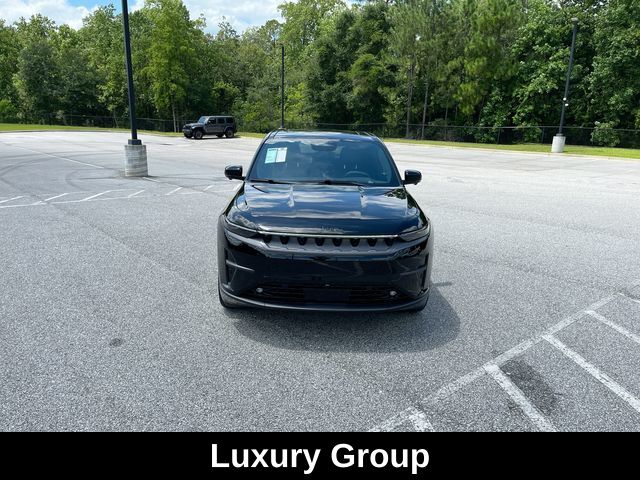 2025 Jeep Wagoneer S Launch Edition photo 3