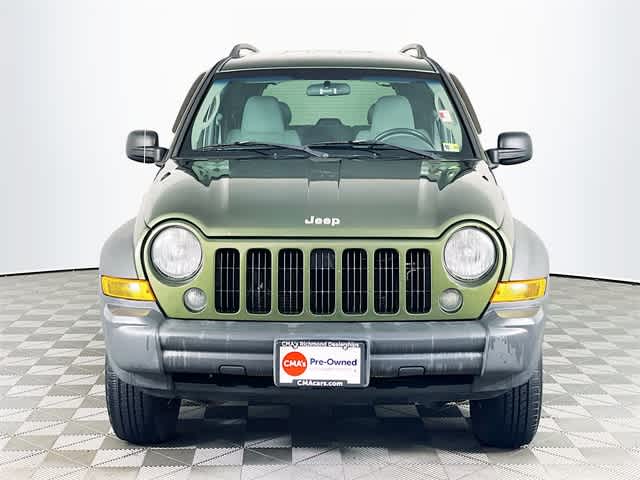 2007 Jeep Liberty Sport photo 2