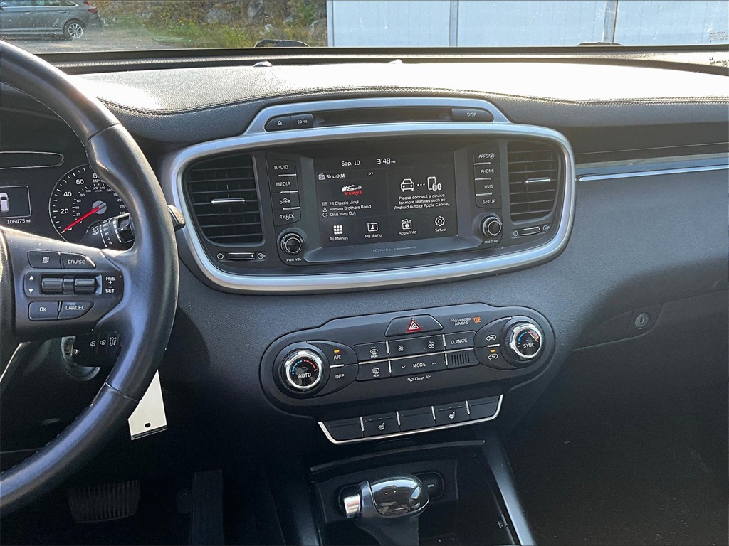 2018 Kia Sorento LX photo 19