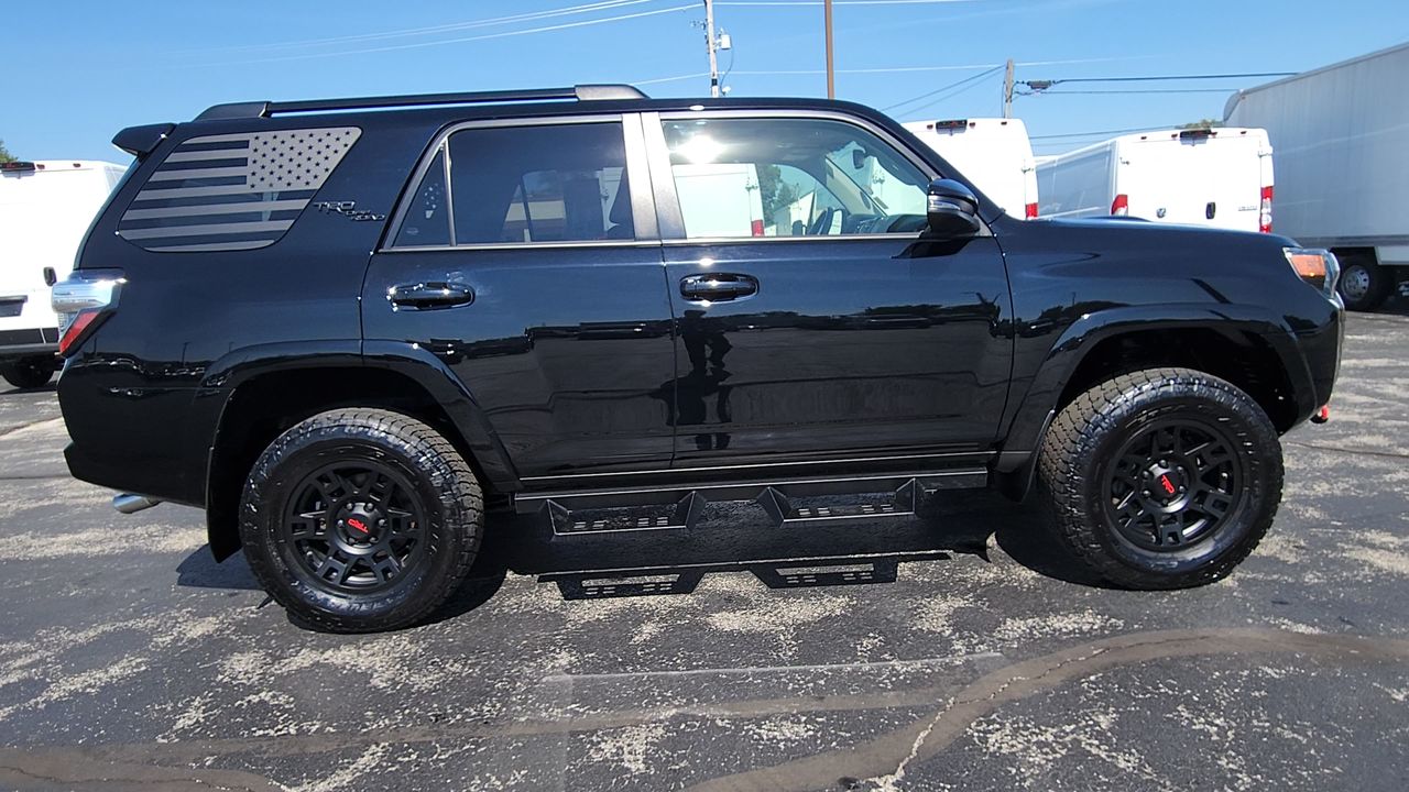2020 Toyota 4Runner Sport photo 8