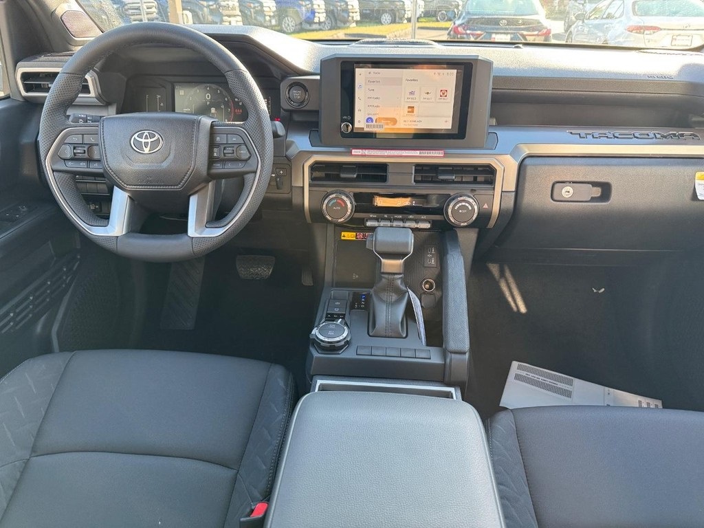 2025 Toyota Tacoma SR5 4x4 Double Cab photo 5