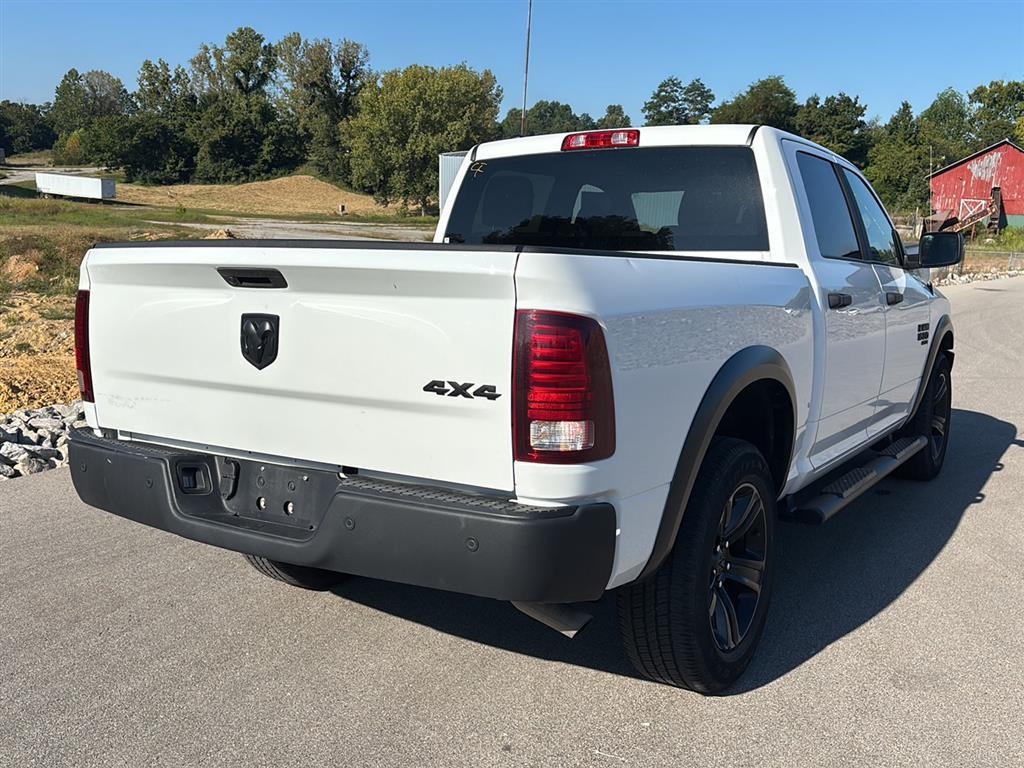 2023 Ram 1500 Classic Warlock photo 4