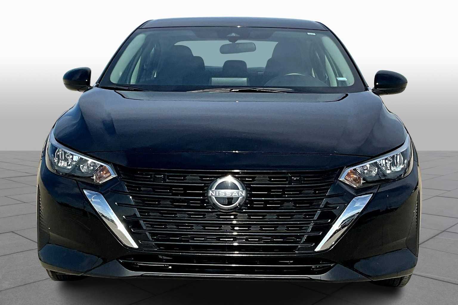 2024 Nissan Sentra SV photo 3
