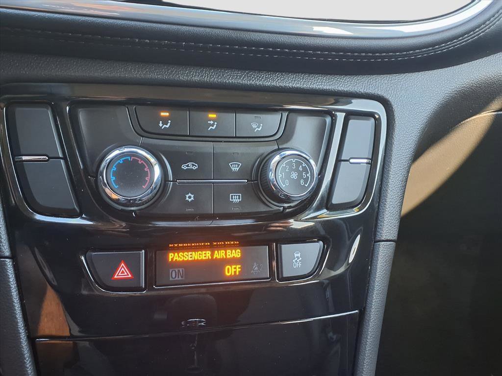 2020 Buick Encore Preferred photo 19
