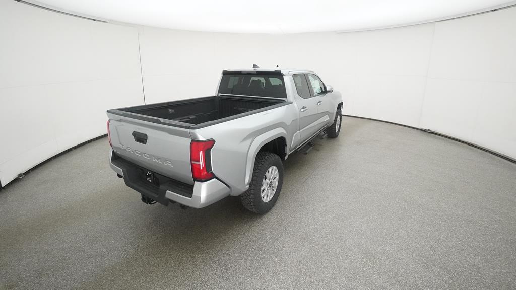 2025 Toyota Tacoma SR5 photo 19