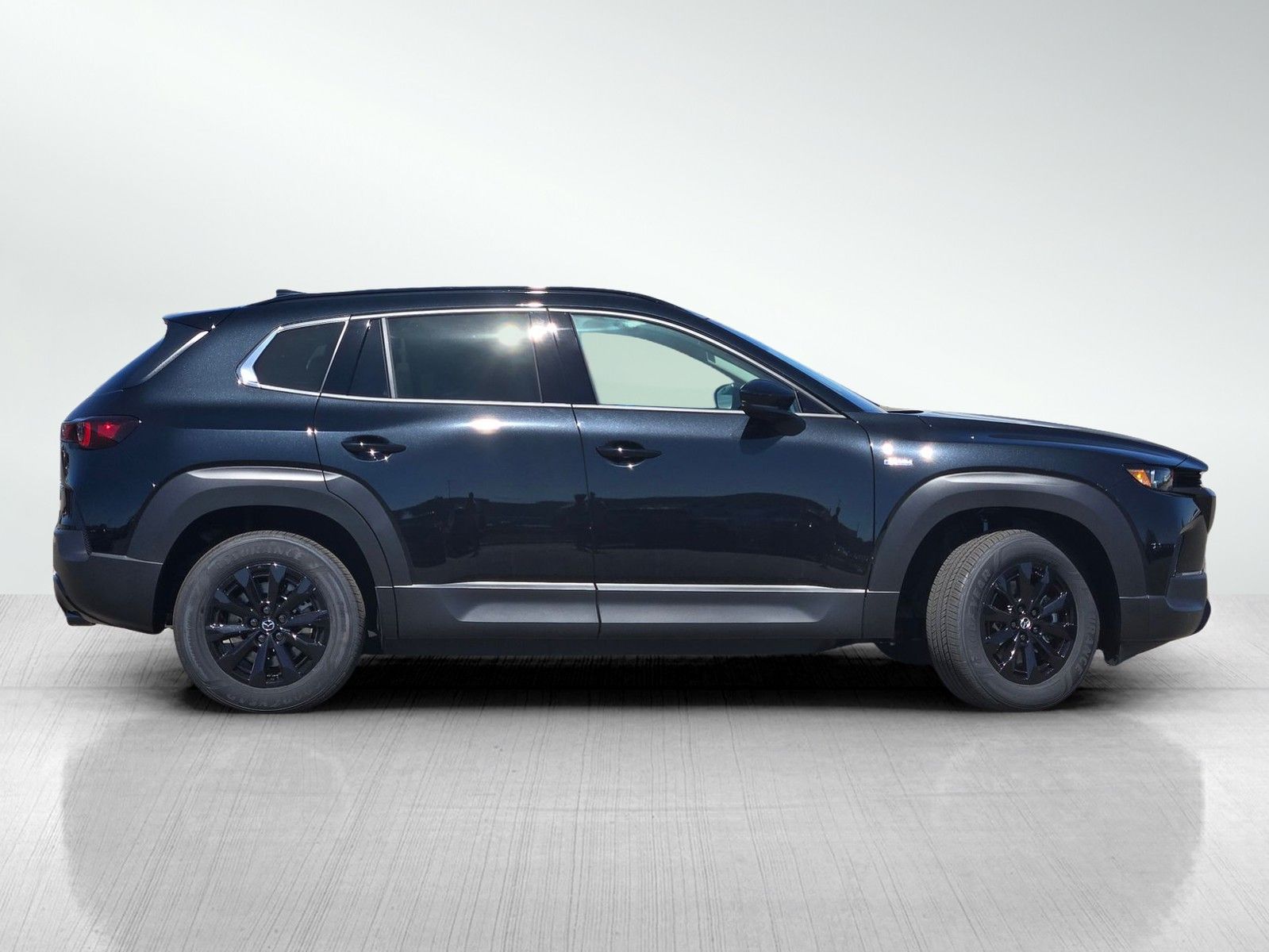 2025 Mazda CX-50 Premium photo 3