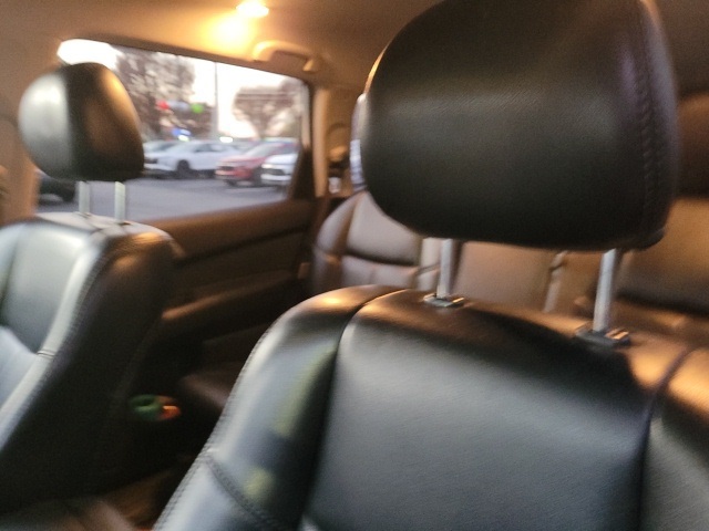 2020 Nissan Pathfinder SL photo 2