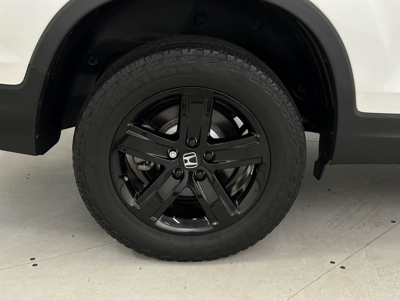 2023 Honda Ridgeline Black Edition photo 33