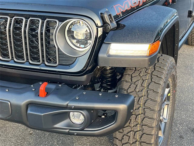 2025 Jeep Gladiator Mojave photo 11